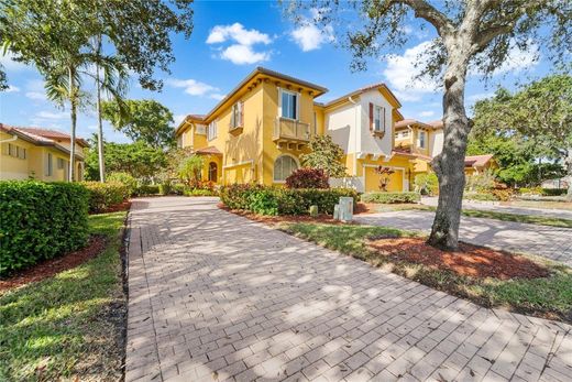 Townhouse in Coral Springs, Broward County