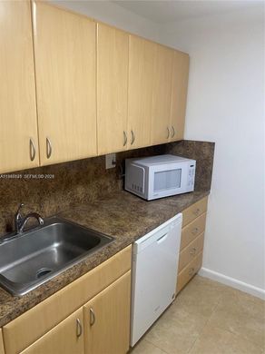 Kamienica w Miami Lakes, Miami-Dade County