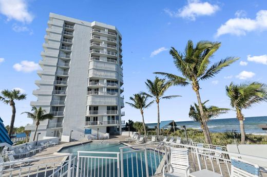 Appartementencomplex in Jensen Beach, Martin County