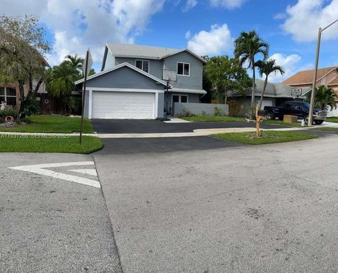 Villa en Pembroke Pines, Broward County
