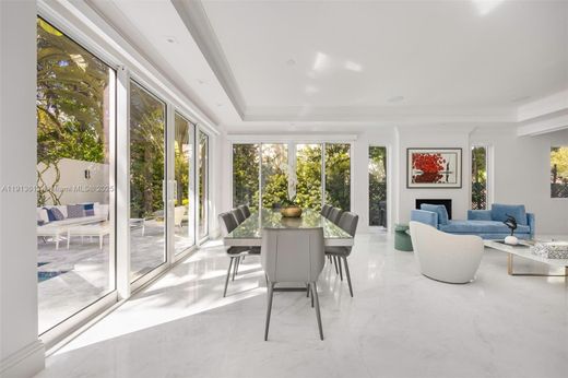 Villa - Miami, Miami-Dade County