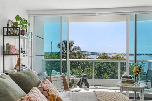 Wohnkomplexe in Miami, Miami-Dade County