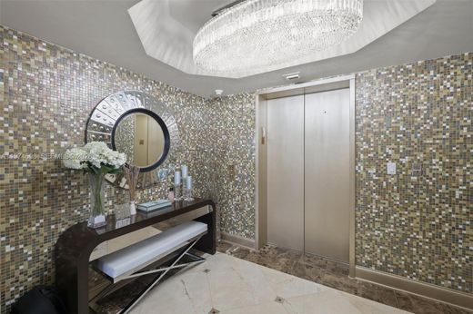Komplex apartman Aventura, Miami-Dade County