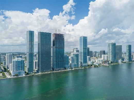 Complesso residenziale a Miami, Miami-Dade County