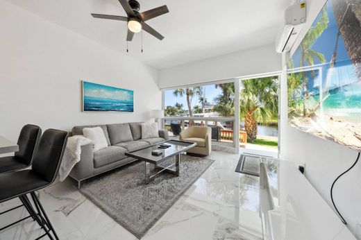Residential complexes in Pompano Beach, Broward County