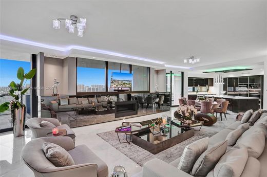 Residential complexes in Sunny Isles Beach, Miami-Dade