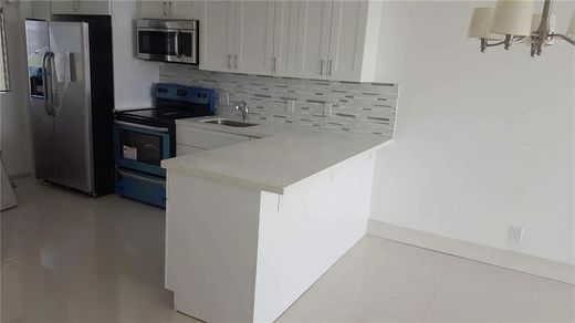 Complexos residenciais - Pompano Beach, Broward County