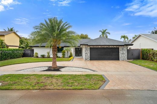 Villa in Pembroke Pines, Broward County