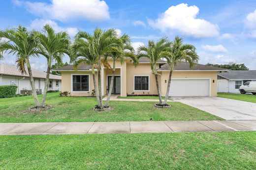 Villa in Royal Palm Beach, Palm Beach
