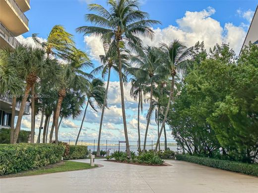 ‏בניין ב  מיאמי, Miami-Dade County