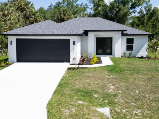 Villa in North Port, Sarasota County