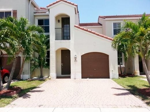 Townhouse - Miami Terrace Mobile Home, Miami-Dade County