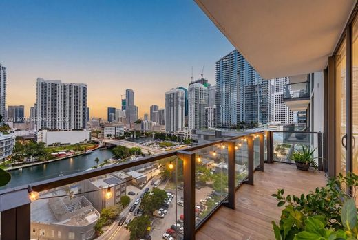 Residential complexes in Miami, Miami-Dade