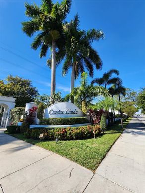 Townhouse in Doral, Miami-Dade