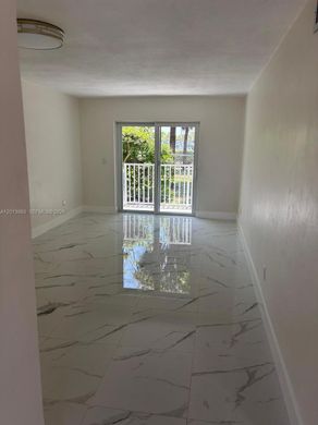 Residential complexes in Miami, Miami-Dade