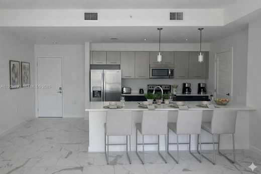 Wohnkomplexe in Boca Raton, Palm Beach County