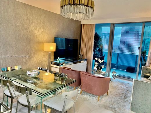 Wohnkomplexe in Miami, Miami-Dade County