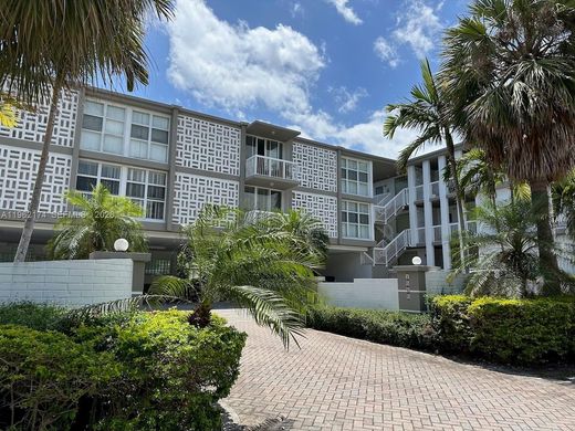 Komplex apartman Bay Harbor Islands, Miami-Dade County