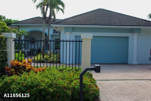 Villa Palmetto Bay, Miami-Dade County