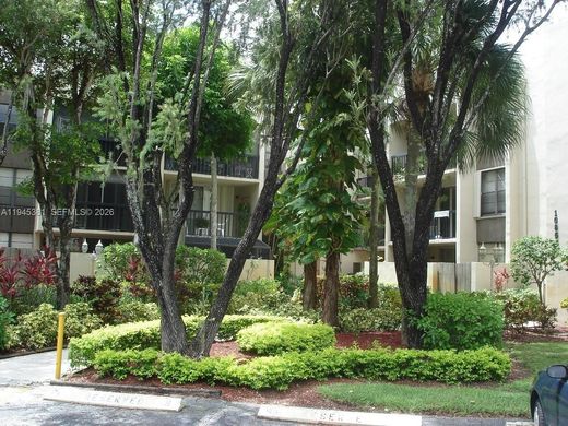 Residential complexes in Miami, Miami-Dade