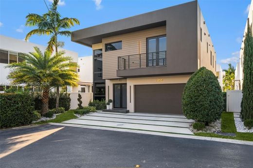 Villa in Doral, Miami-Dade