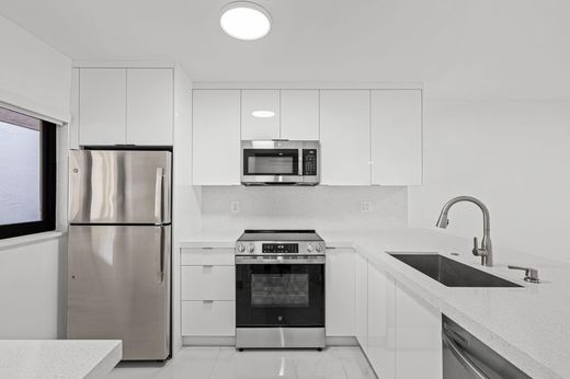 Residential complexes in Miami, Miami-Dade