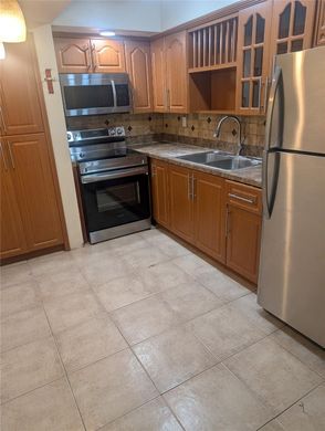 Komplex apartman Sunrise, Broward County