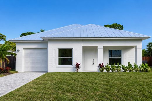 Villa - Palm City, Martin County