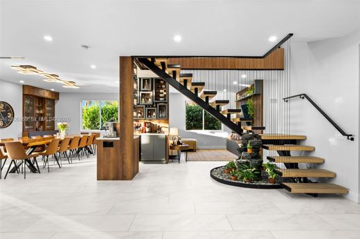 Villa in Weston, Broward County