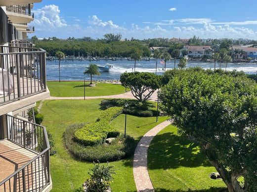Wohnkomplexe in Boca Raton, Palm Beach County