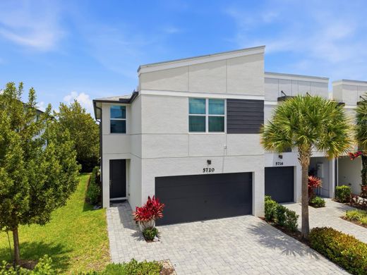 Townhouse in West Palm Beach, Palm Beach