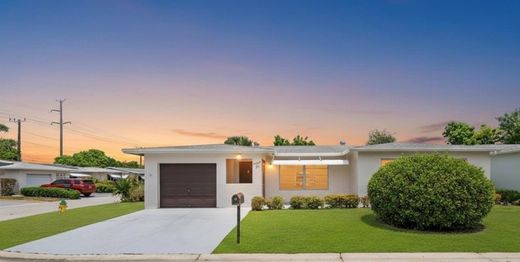 Villa in Margate, Broward County