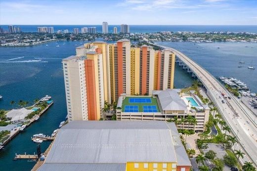 Wohnkomplexe in Riviera Beach, Palm Beach County
