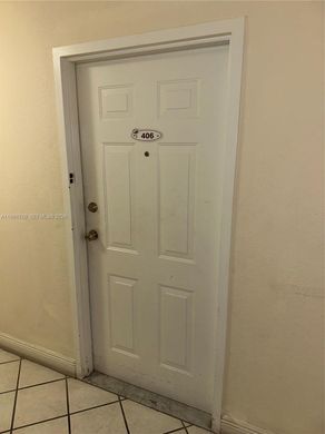 Complexes résidentiels à Miami, Comté de Miami-Dade