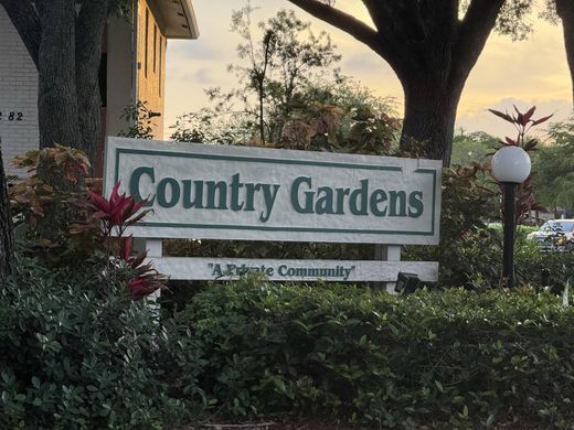 Residential complexes in Coral Springs, Broward County