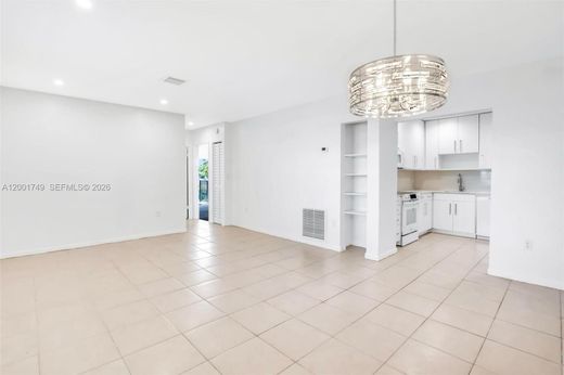 Complesso residenziale a Palmetto Bay, Miami-Dade County