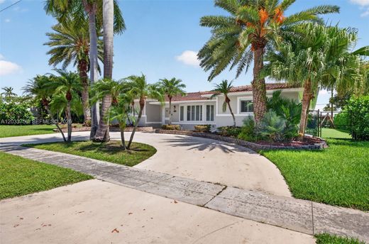 Villa in Dania Beach, Broward County
