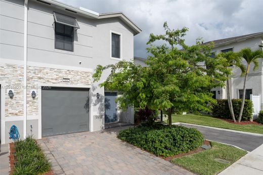 Townhouse in Pompano Beach, Broward County