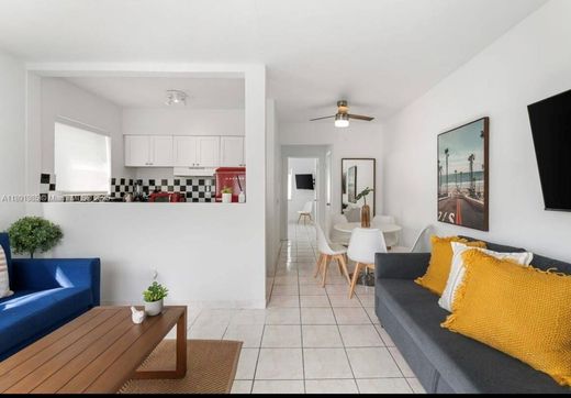 مجمع شقق ﻓﻲ Miami Beach, Miami-Dade County