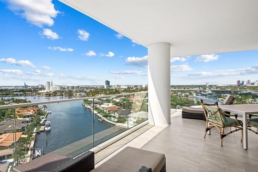 Residential complexes in Fort Lauderdale, Broward County