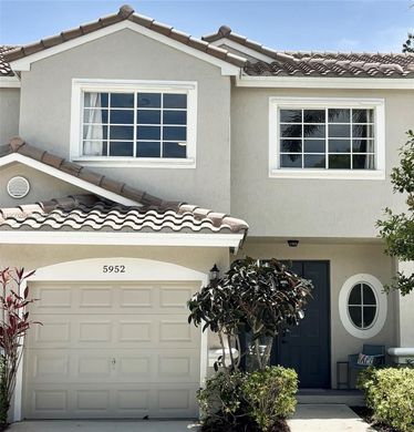 Townhouse - Coconut Creek, Broward County