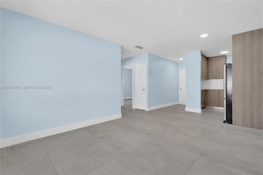 Residential complexes in Miami, Miami-Dade