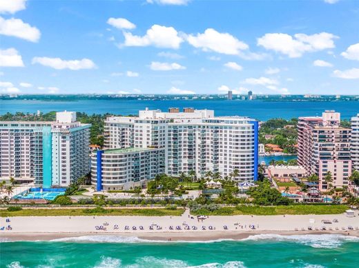 Complexes résidentiels à Miami Beach, Comté de Miami-Dade