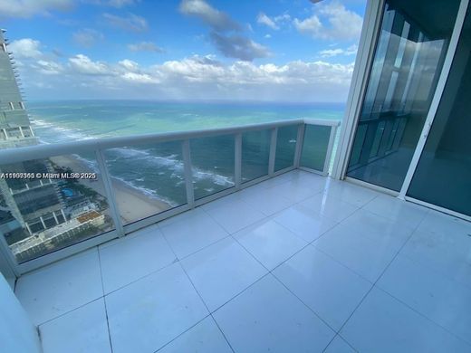 Residential complexes in Sunny Isles Beach, Miami-Dade