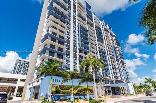 Komplex apartman Doral, Miami-Dade County