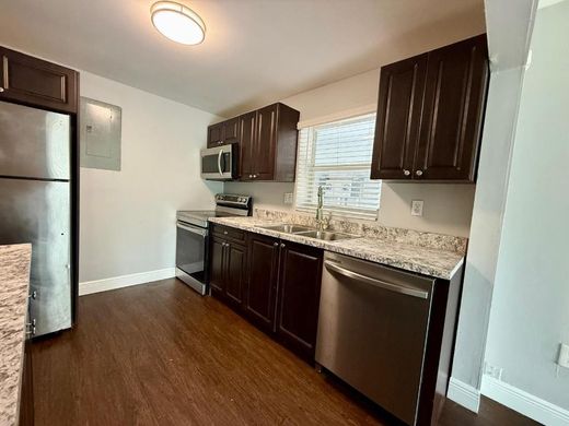 Appartementencomplex in North Lauderdale, Broward County