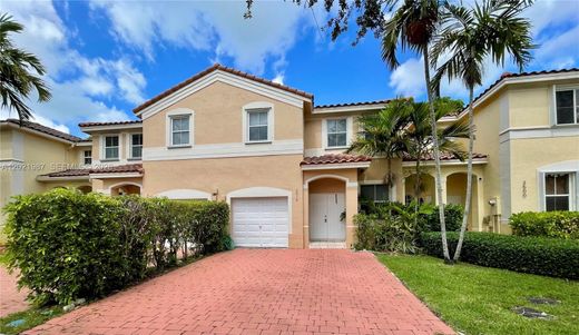Townhouse in Miramar, Broward County