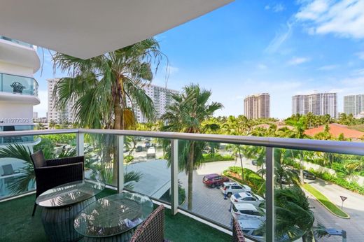Residential complexes in Sunny Isles Beach, Miami-Dade