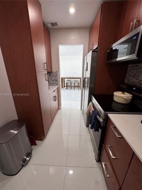 Residential complexes in Miami, Miami-Dade