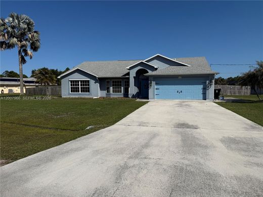Villa Port Saint Lucie, Saint Lucie County